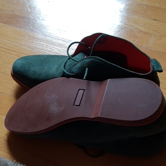 Men Shoe - Picture 4 of 6